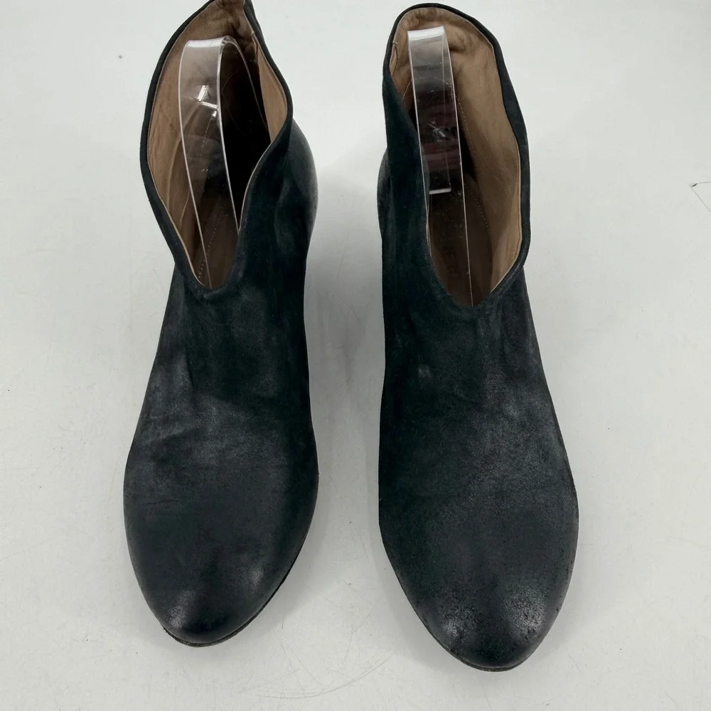Elisanero Leather Ankle Boots Women 38 Black V-Cut Distressed Avant Garde Goth‎